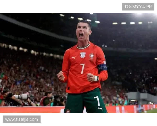 C罗荣膺世预赛射手王自豪为葡萄牙创造历史新篇章